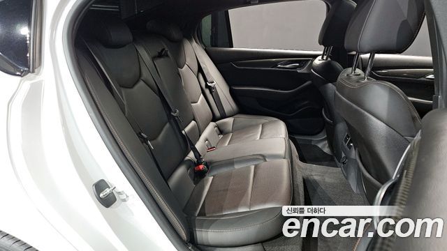 CADILLAC CT5 2.0 Sport 2020 - photo 11 - Import Corée du Sud | International Cars