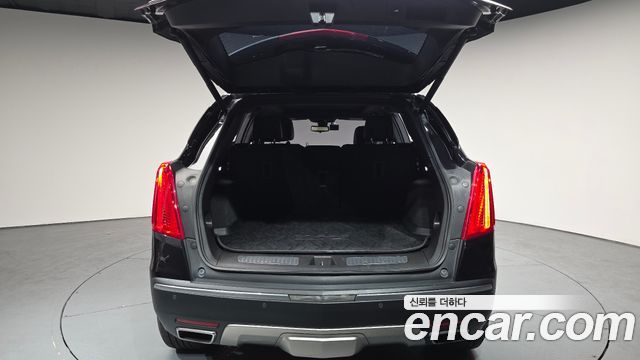 CADILLAC XT5 3.6 플래티넘 AWD 2017 - photo 19 - Import Corée du Sud | International Cars
