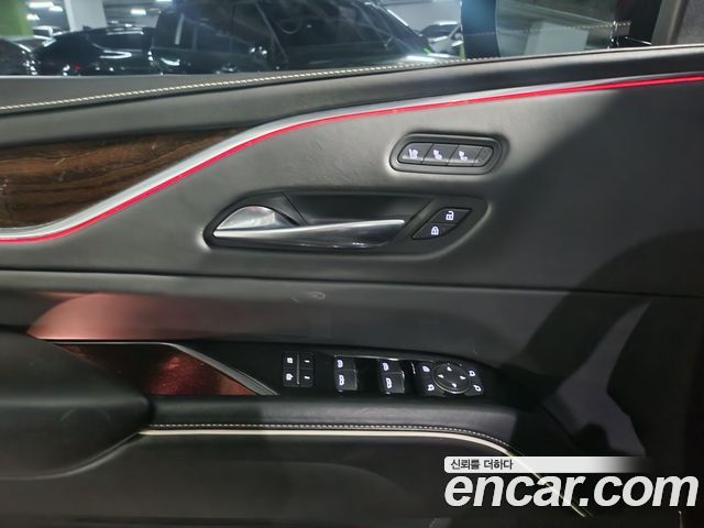 CADILLAC 에스컬레이드 5세대 6.2 ESV 2021 - photo 17 - Import Corée du Sud | International Cars