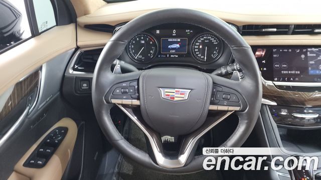 CADILLAC XT6 3.6 Sport 2022 - photo 13 - Import Corée du Sud | International Cars