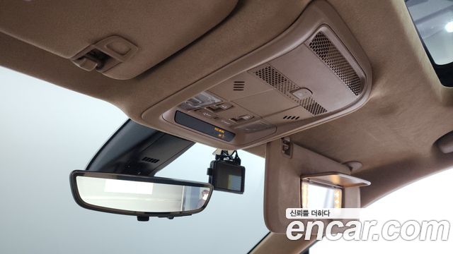 CADILLAC XT6 3.6 Sport 2022 - photo 17 - Import Corée du Sud | International Cars