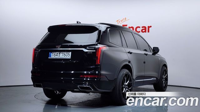 CADILLAC XT6 3.6 Sport 2022 - photo 2 - Import Corée du Sud | International Cars
