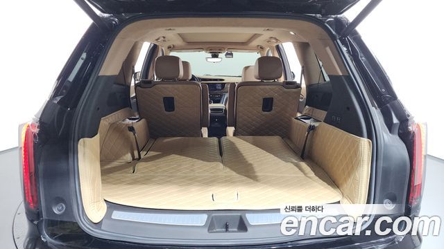 CADILLAC XT6 3.6 Sport 2022 - photo 20 - Import Corée du Sud | International Cars