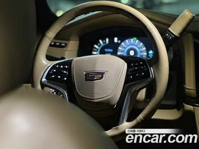 CADILLAC 에스컬레이드 6.2 ESV 2019 - photo 14 - Import Corée du Sud | International Cars