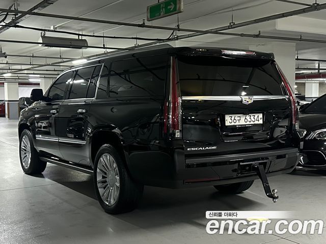CADILLAC 에스컬레이드 6.2 ESV 2019 - photo 2 - Import Corée du Sud | International Cars