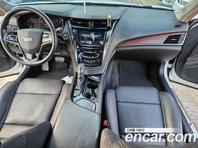 CADILLAC CTS 3세대 2.0 Luxury 2016 - photo 10 - Import Corée du Sud | International Cars