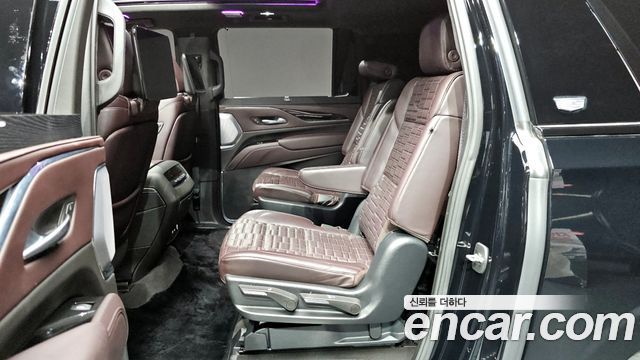 CADILLAC 에스컬레이드 5세대 6.2 ESV 2023 - photo 16 - Import Corée du Sud | International Cars