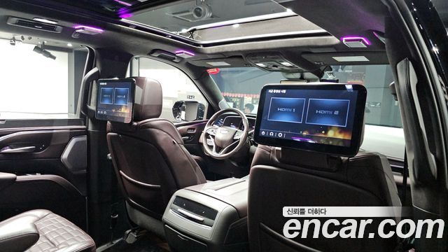 CADILLAC 에스컬레이드 5세대 6.2 ESV 2023 - photo 23 - Import Corée du Sud | International Cars