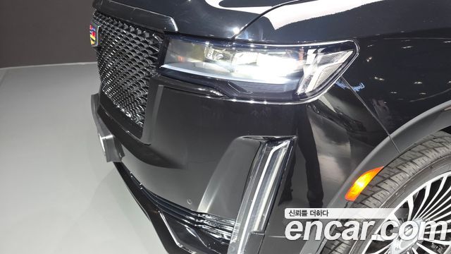 CADILLAC 에스컬레이드 5세대 6.2 ESV 2023 - photo 8 - Import Corée du Sud | International Cars