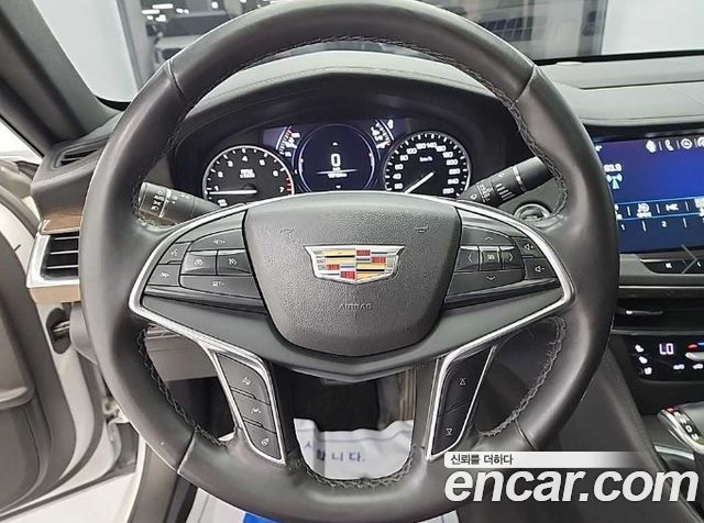 CADILLAC CT6 2.0 Turbo 2018 - photo 9 - Import Corée du Sud | International Cars