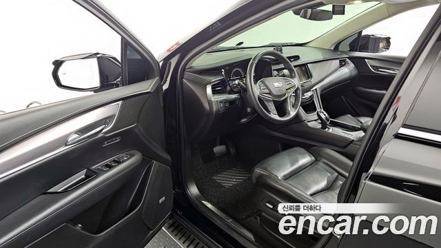 CADILLAC XT5 3.6 Premium AWD 2017 - photo 10 - Import Corée du Sud | International Cars