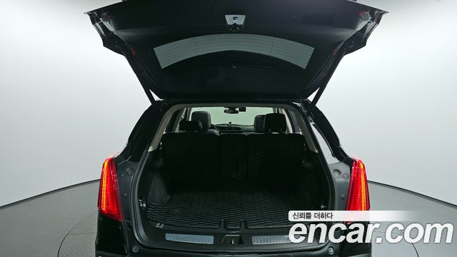 CADILLAC XT5 3.6 Premium AWD 2017 - photo 20 - Import Corée du Sud | International Cars