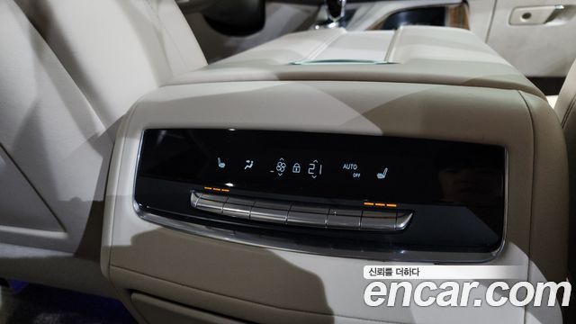 CADILLAC 에스컬레이드 5세대 6.2 2022 - photo 31 - Import Corée du Sud | International Cars
