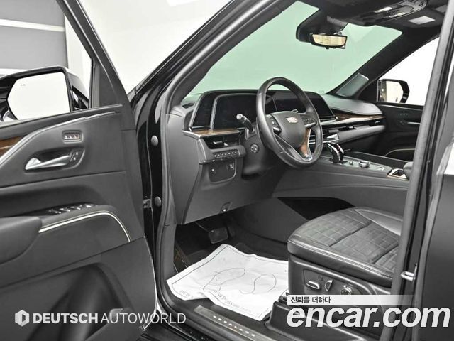 CADILLAC 에스컬레이드 5세대 6.2 ESV 2023 - photo 11 - Import Corée du Sud | International Cars