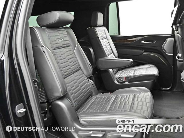 CADILLAC 에스컬레이드 5세대 6.2 ESV 2023 - photo 12 - Import Corée du Sud | International Cars