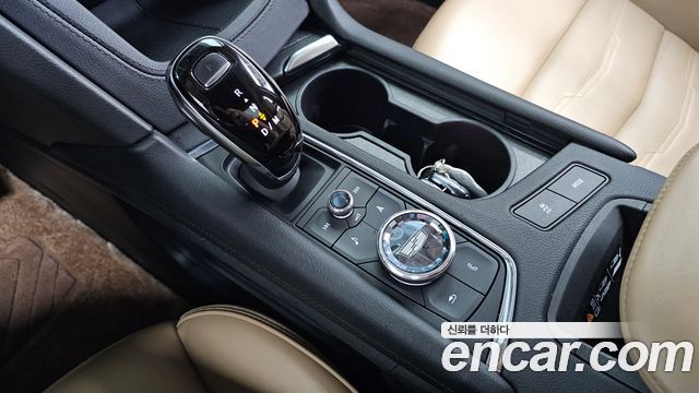 CADILLAC XT6 3.6 Sport 2021 - photo 12 - Import Corée du Sud | International Cars