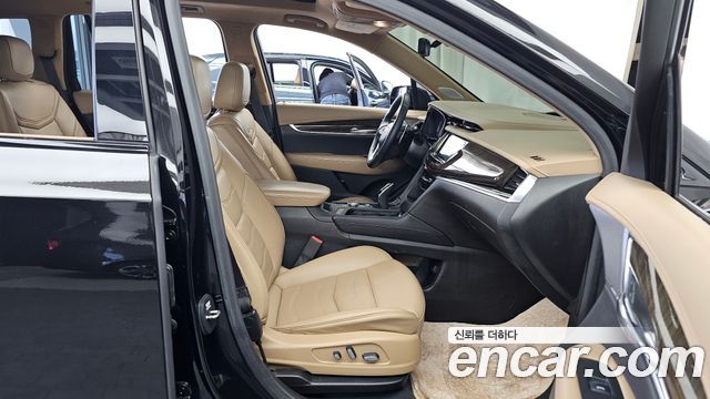 CADILLAC XT6 3.6 Sport 2021 - photo 17 - Import Corée du Sud | International Cars