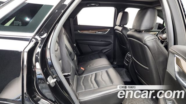 CADILLAC XT5 3.6 플래티넘 AWD 2018 - photo 17 - Import Corée du Sud | International Cars