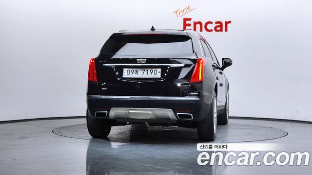 CADILLAC XT5 3.6 플래티넘 AWD 2018 - photo 4 - Import Corée du Sud | International Cars