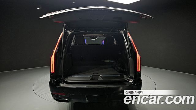 CADILLAC 에스컬레이드 5세대 6.2 ESV 2026 - photo 20 - Import Corée du Sud | International Cars