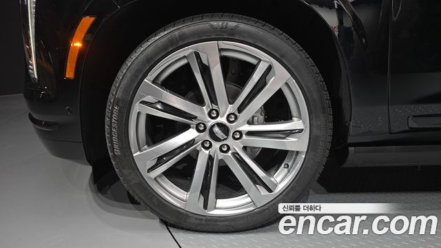 CADILLAC 에스컬레이드 5세대 6.2 ESV 2026 - photo 5 - Import Corée du Sud | International Cars