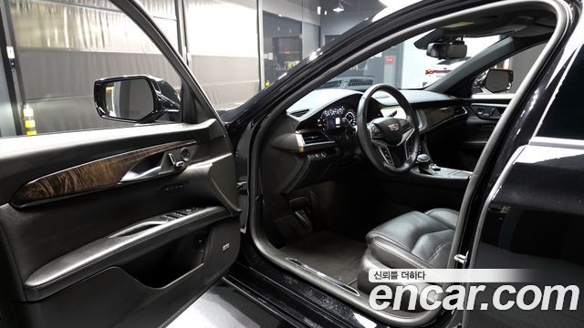 CADILLAC CT6 2.0 Turbo 2018 - photo 13 - Import Corée du Sud | International Cars