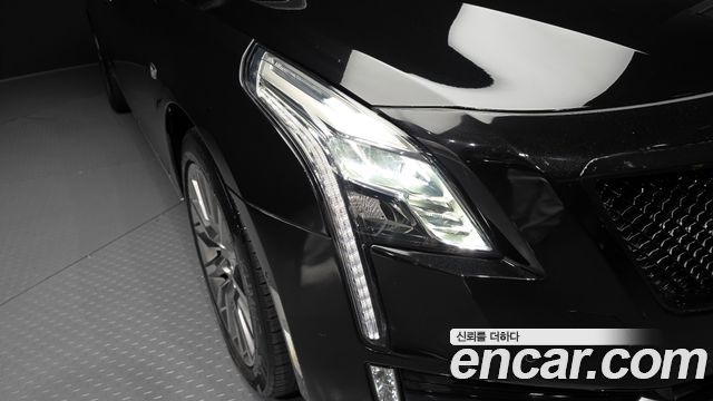 CADILLAC CT6 2.0 Turbo 2018 - photo 8 - Import Corée du Sud | International Cars