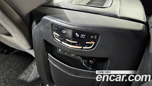 CADILLAC 에스컬레이드 6.2 2019 - photo 24 - Import Corée du Sud | International Cars