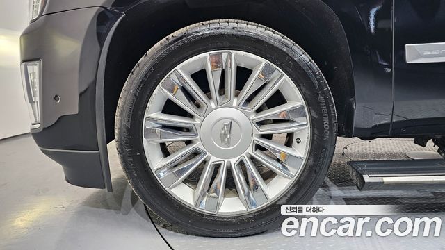 CADILLAC 에스컬레이드 6.2 2019 - photo 5 - Import Corée du Sud | International Cars