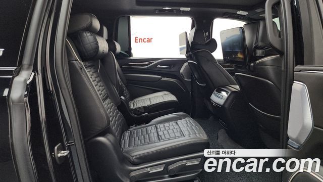 CADILLAC 에스컬레이드 5세대 6.2 ESV 2023 - photo 18 - Import Corée du Sud | International Cars