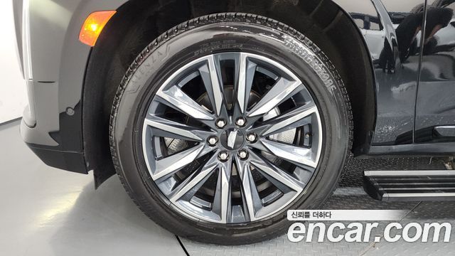 CADILLAC 에스컬레이드 5세대 6.2 ESV 2023 - photo 5 - Import Corée du Sud | International Cars