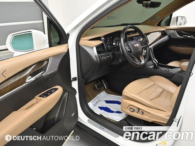 CADILLAC XT6 3.6 Sport 2020 - photo 11 - Import Corée du Sud | International Cars