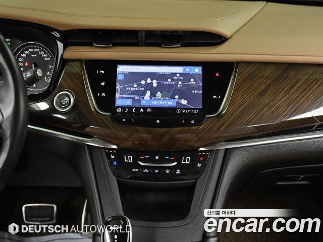 CADILLAC XT6 3.6 Sport 2020 - photo 14 - Import Corée du Sud | International Cars