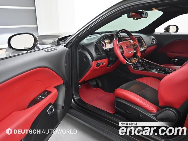 DODGE 챌린저 6.2 2018 - photo 11 - Import Corée du Sud | International Cars