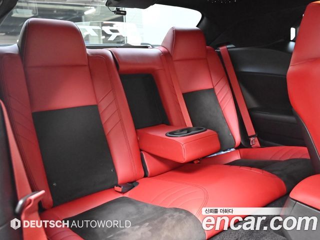 DODGE 챌린저 6.2 2018 - photo 12 - Import Corée du Sud | International Cars
