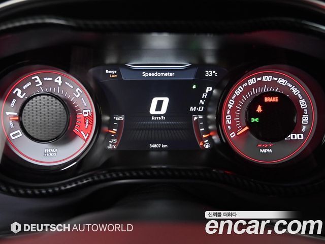 DODGE 챌린저 6.2 2018 - photo 8 - Import Corée du Sud | International Cars