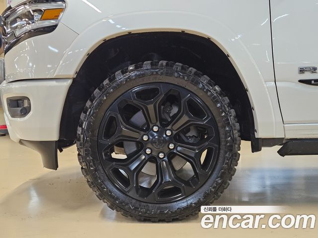 DODGE 램픽업 5.7 2020 - photo 5 - Import Corée du Sud | International Cars