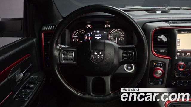 DODGE 램픽업 5.7 2017 - photo 13 - Import Corée du Sud | International Cars
