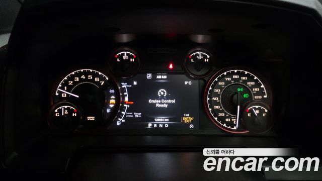 DODGE 램픽업 5.7 2017 - photo 8 - Import Corée du Sud | International Cars