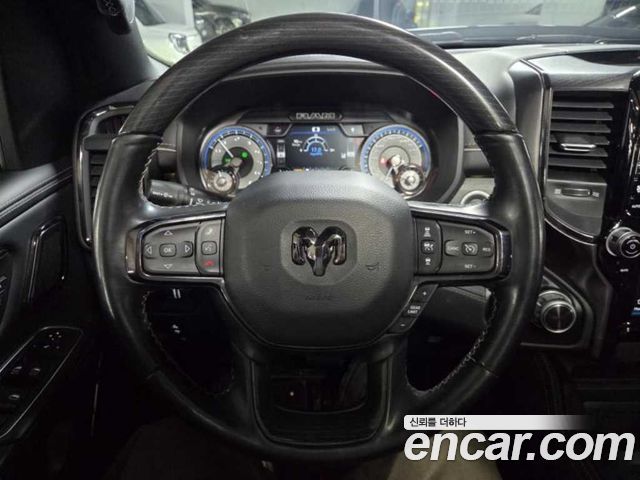 DODGE 램픽업 5.7 2022 - photo 11 - Import Corée du Sud | International Cars