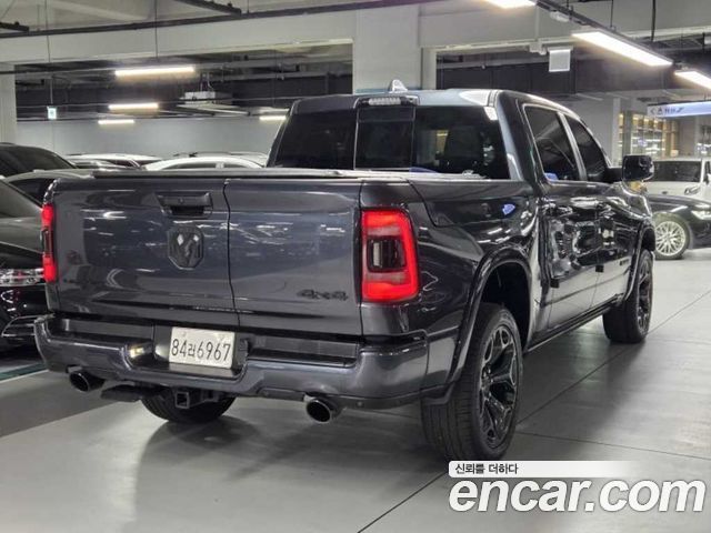 DODGE 램픽업 5.7 2022 - photo 2 - Import Corée du Sud | International Cars