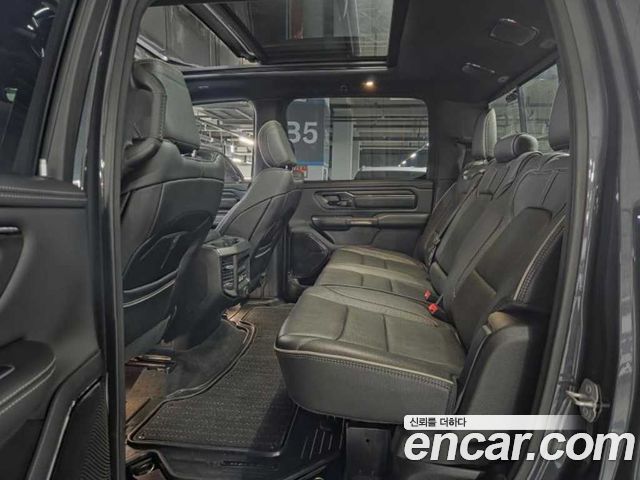 DODGE 램픽업 5.7 2022 - photo 9 - Import Corée du Sud | International Cars