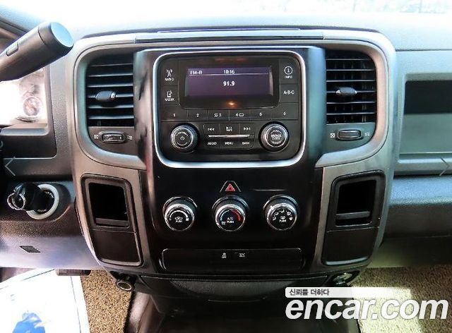 DODGE 램픽업 5.7 2014 - photo 13 - Import Corée du Sud | International Cars