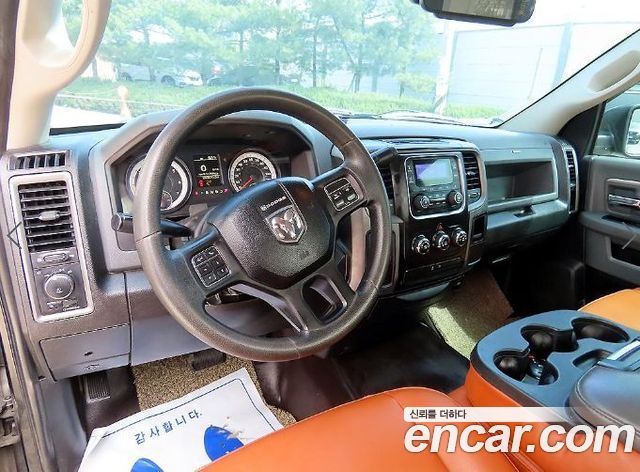 DODGE 램픽업 5.7 2014 - photo 20 - Import Corée du Sud | International Cars