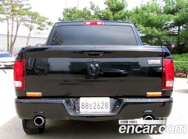 DODGE 램픽업 5.7 2014 - photo 5 - Import Corée du Sud | International Cars