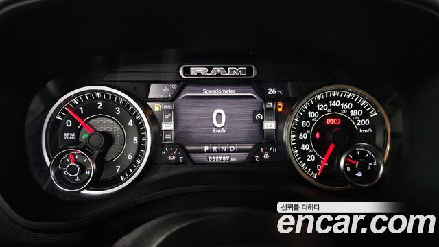 DODGE 램픽업 5.7 2021 - photo 11 - Import Corée du Sud | International Cars