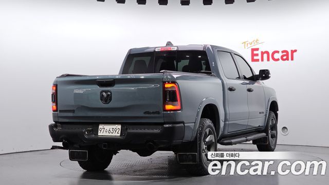 DODGE 램픽업 5.7 2021 - photo 2 - Import Corée du Sud | International Cars