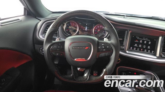 DODGE 챌린저 5.7 2019 - photo 14 - Import Corée du Sud | International Cars