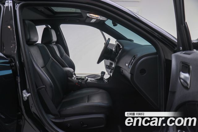 DODGE 차저 3.6 2016 - photo 13 - Import Corée du Sud | International Cars