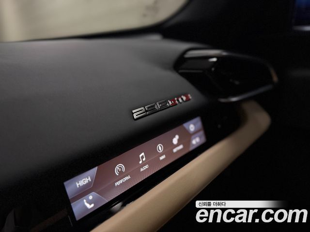 FERRARI 296 GTB 3.0 V6 2023 - photo 14 - Import Corée du Sud | International Cars